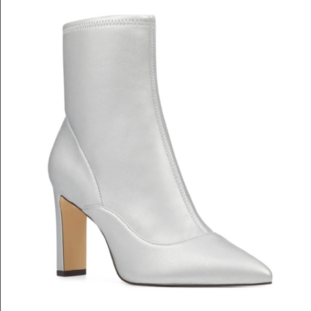 Nine West Light Silver Booties! NIB!